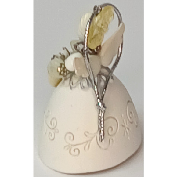 Hallmark 2012 - Christmas Angel - Bell Hanging Sue Tague - Picture 5 of 10